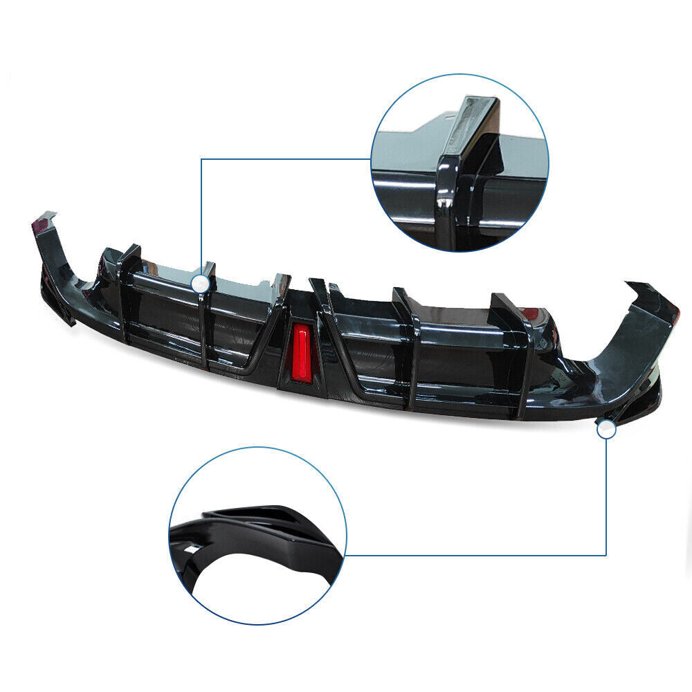 Rear-mounted engine dust collector with LED lights, glossy black, suitable for 2018-2023 for Toyota for Camry LE XLE. Q