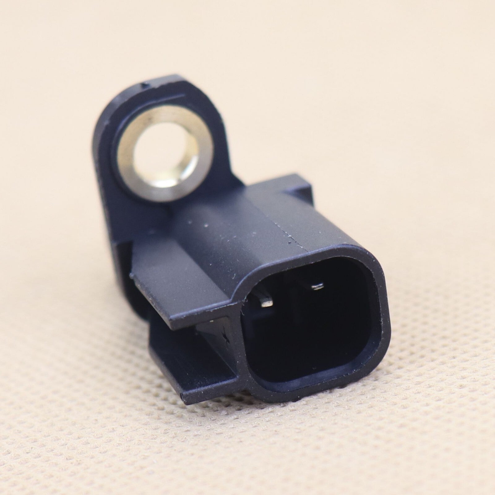 1 piece 1682670 Left Rear ABS Wheel Speed Sensor for Ford for Volvo AV6T2B372EC