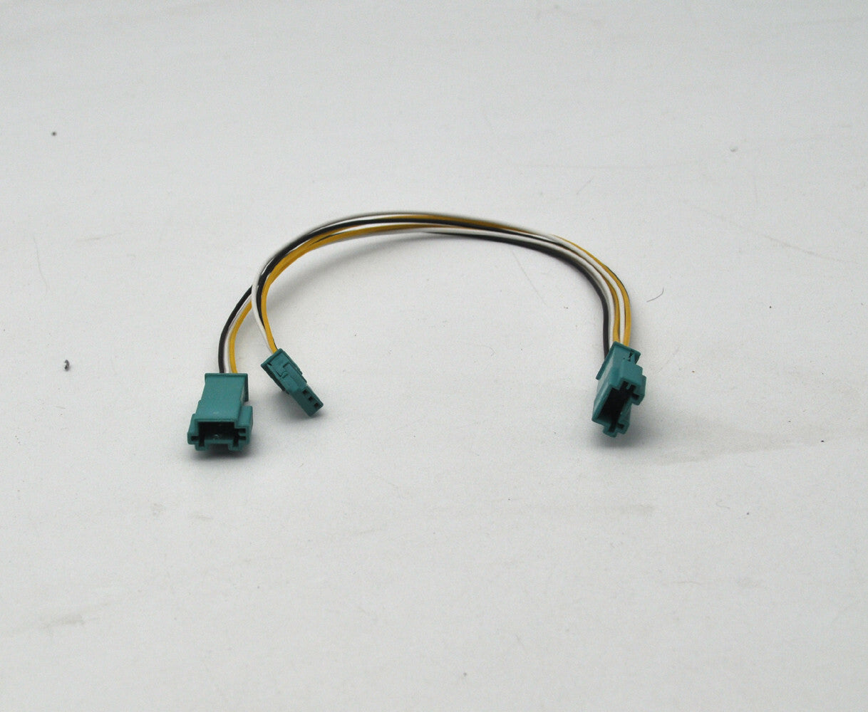 1x Illuminated LED AC/Radio light Y-adapter splitter For F30 3 4 s M3 M4 F80 v