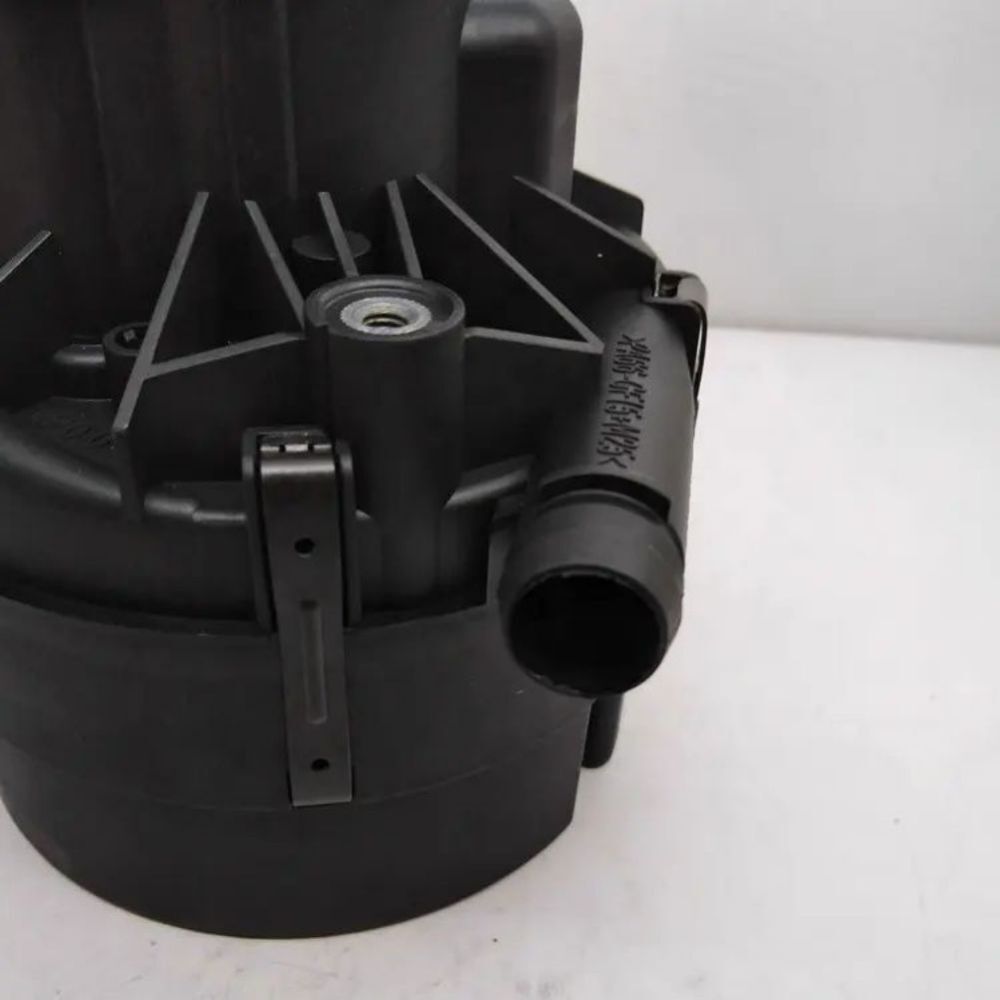 Fit for Mercedes CL600 S600 CL65 CLS63 Secondary Air Injection Pump 0001405785 Q