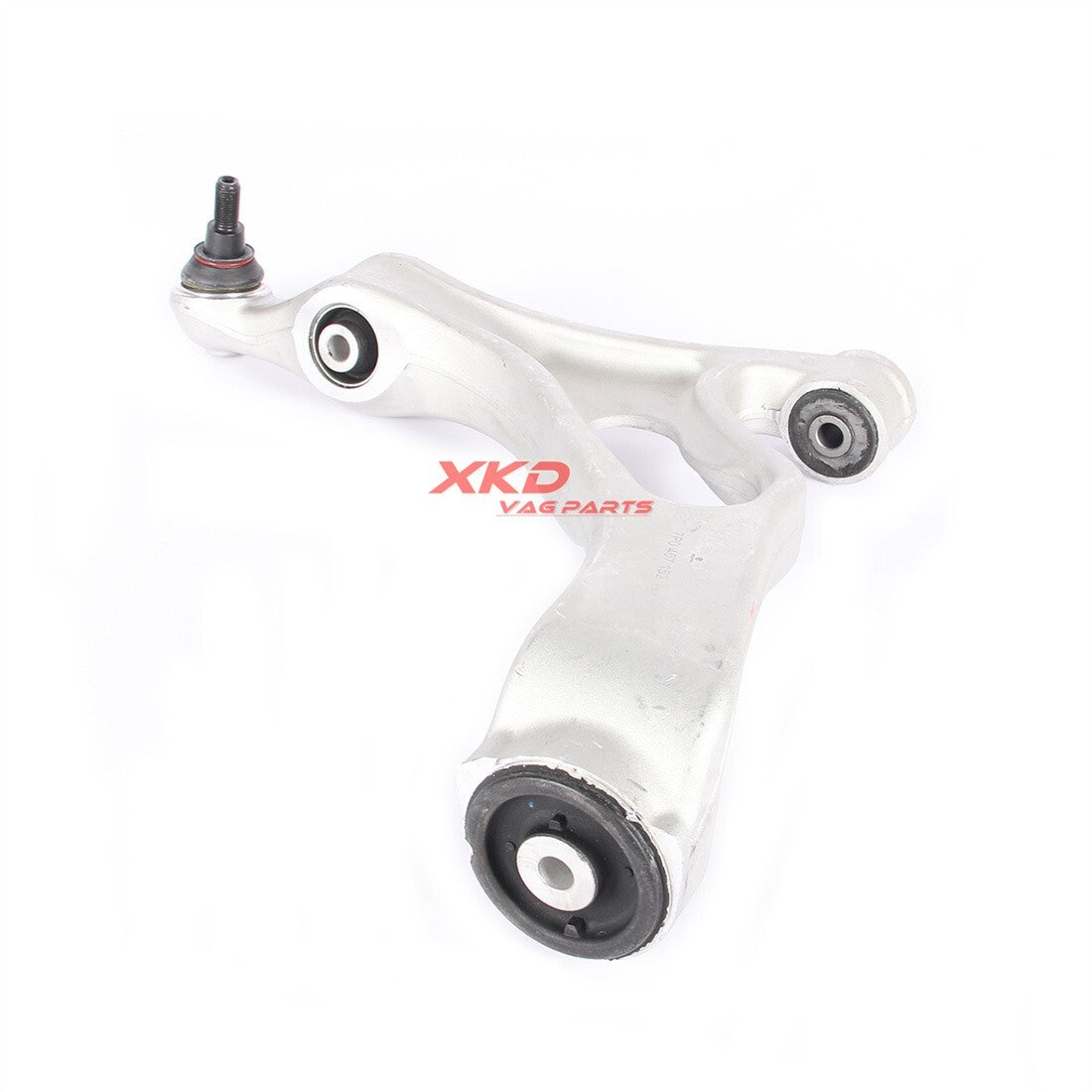 The lower right front part of the control arm is suitable for Volkswagen Touareg 11-18 and for Audi Q7 10-15.