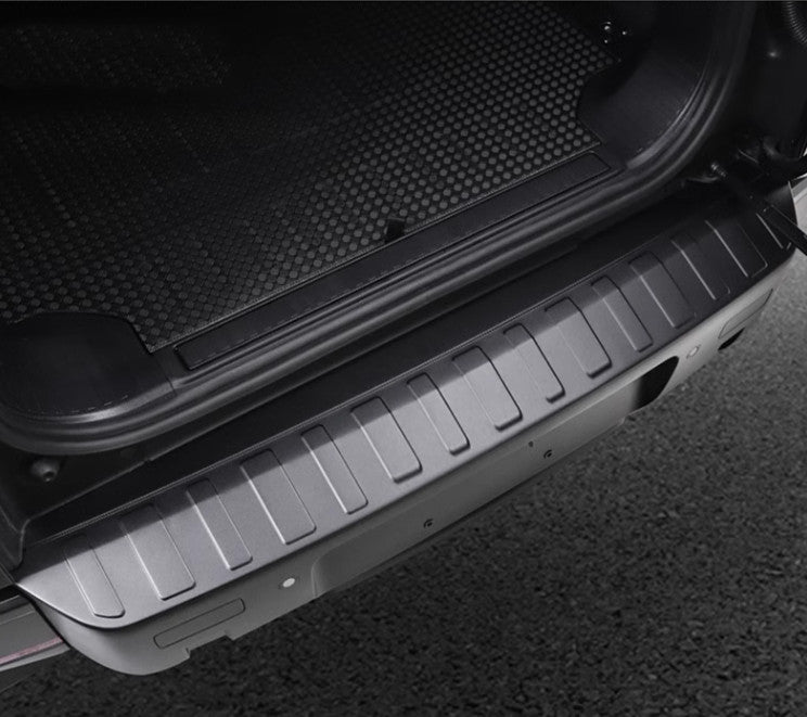 For 20-2024 LR for Defender Rear Bumper Protector Guard Plate Trunk Cover 1x Black n