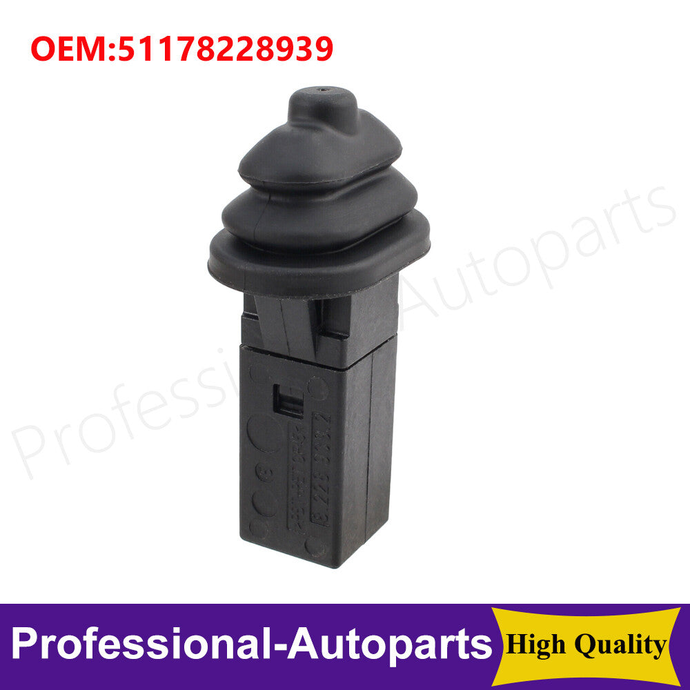 Fuel latch ejector with shock absorber suitable for BMW E46, E63, E64, E65, E70, E82, E88, E90