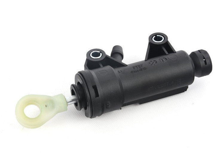 One clutch master cylinder is suitable for E82, E88, E90, F30, F30 325i, and 530i. n