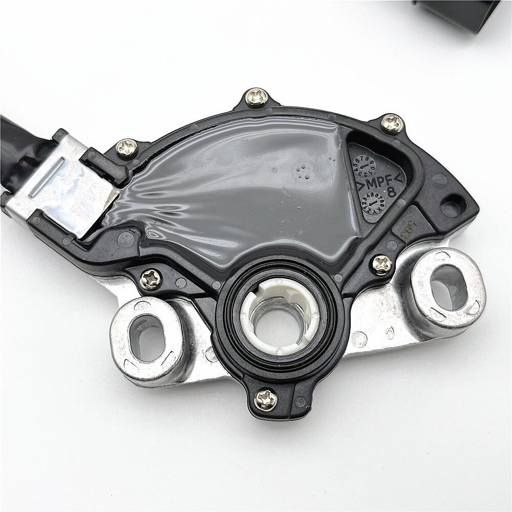 The MR263257 neutral safety switch is suitable for Montero Sport Pajero V77, V75, and V73 models. n