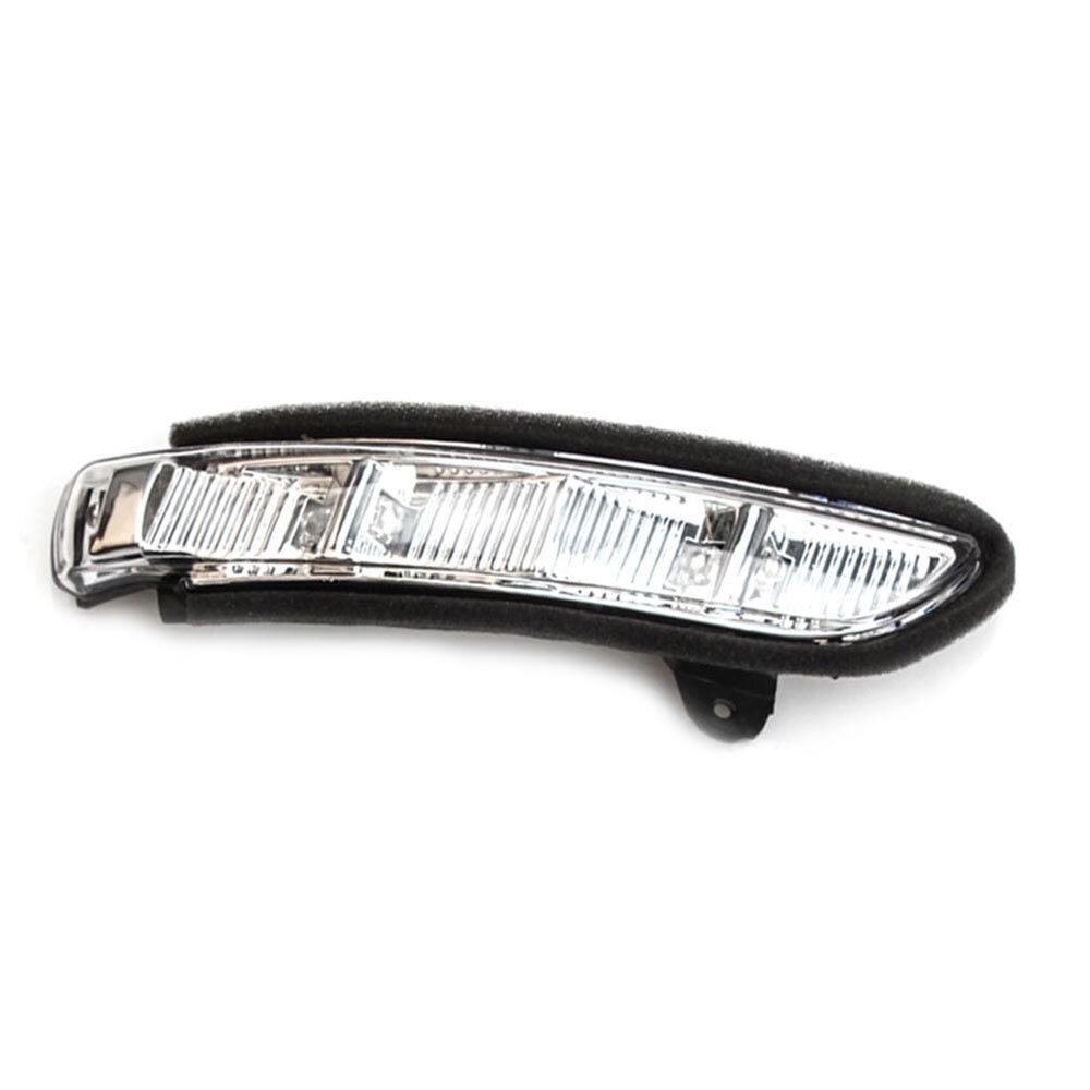 054-15-861 Turn Signal Light for Mercedes-Benz S-Class E-Class/T-Model CLS 3.5L