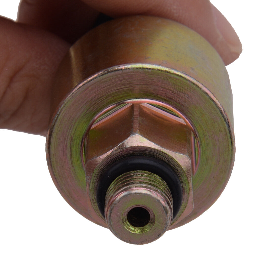 Oil Rail Pressure Sensor Fit for Isuzu Trooper 4JX1 for Holden /GM 97137042 v