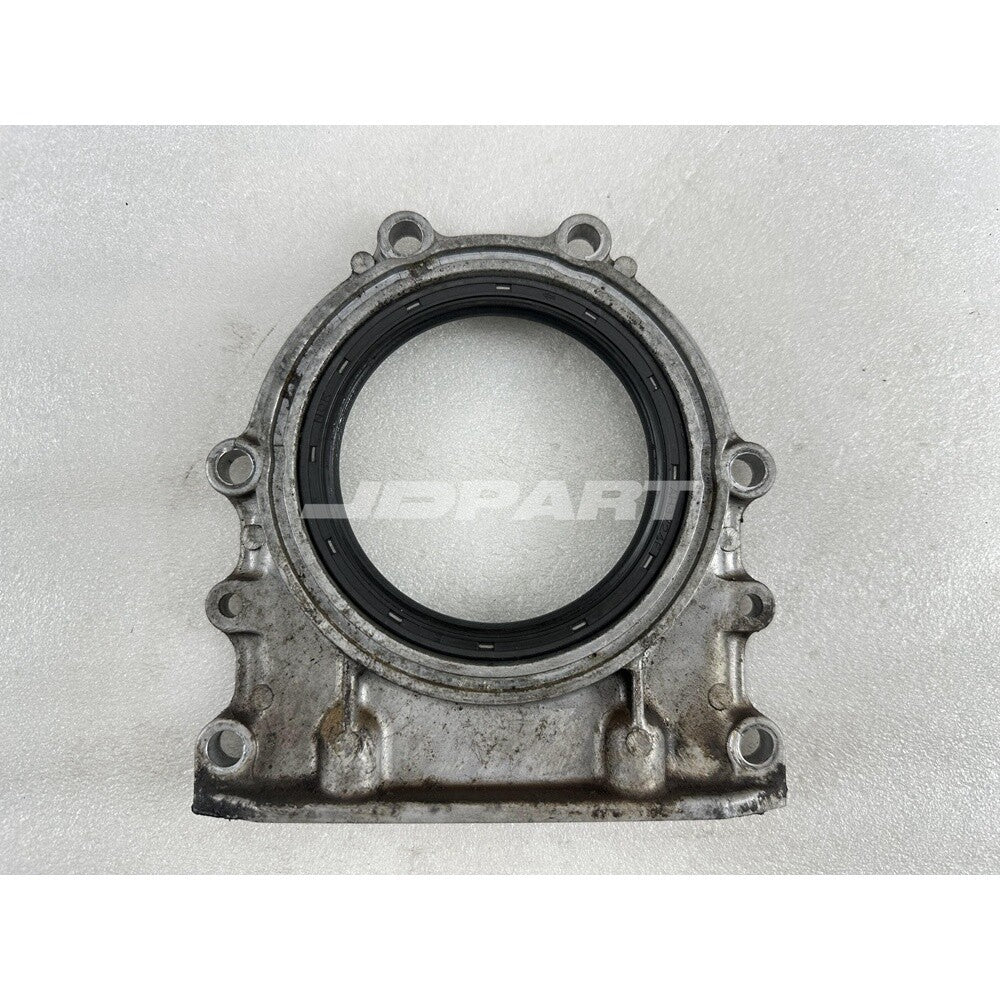 3KB1 rear oil seal is suitable for Isuzu diesel engine parts.
