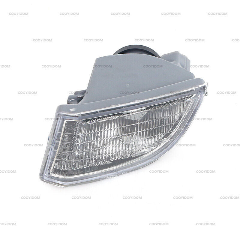 Applicable to for Toyota Rav 4 2001-2003, front bumper fog light/driving light, left side without bulb