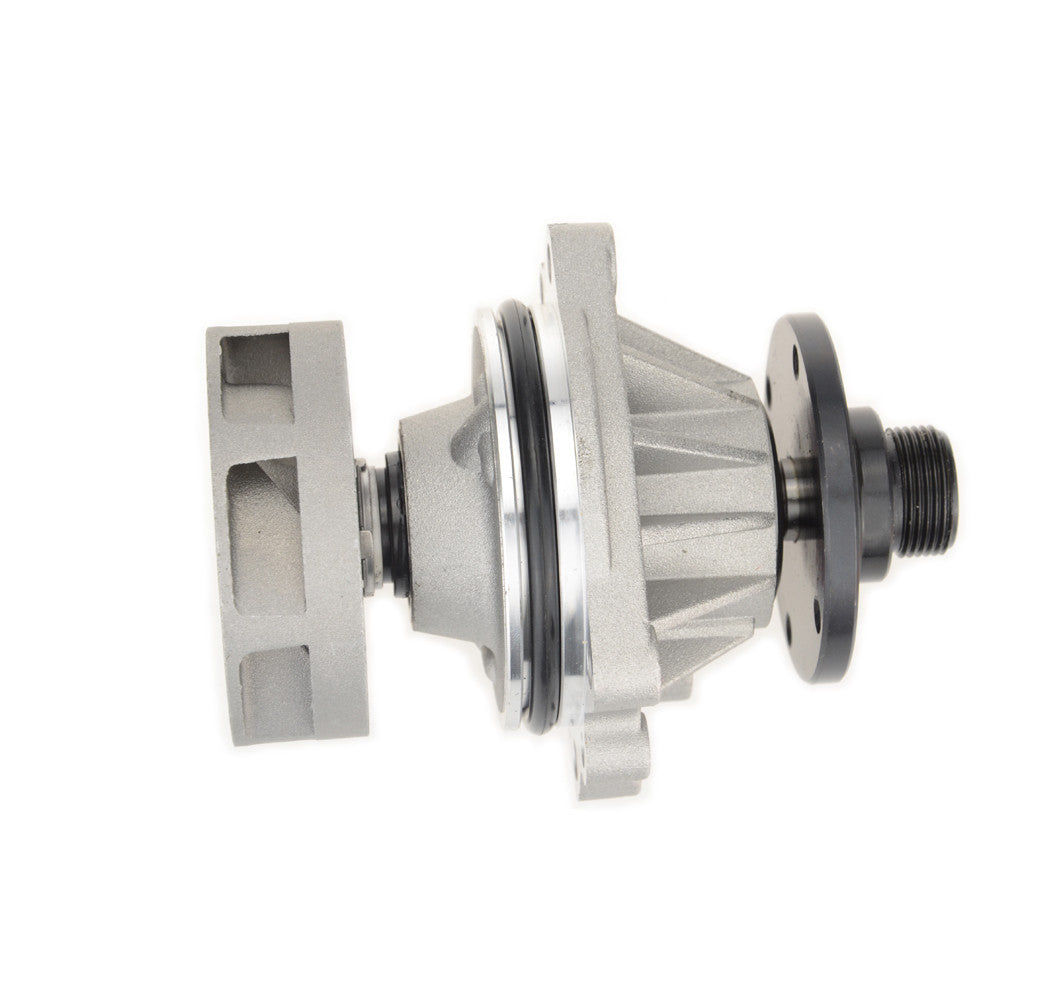 new water pump with gasket, suitable for X5 E34 E36 E39 E46 E53 E83 E85 11517527910- n