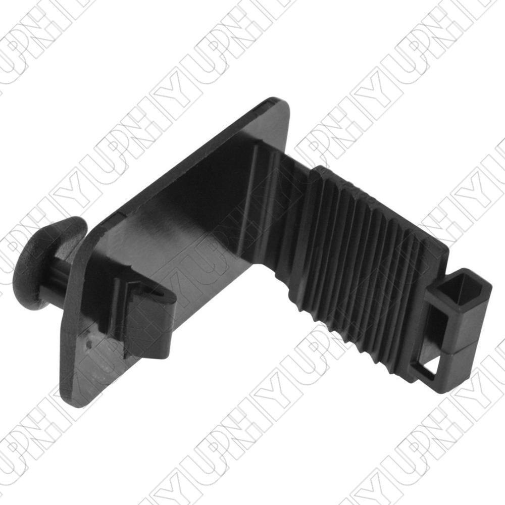 1W6Z76130A83AA Front Left Floor Mat Hold Down Retainer Hook Clip for Ford 01-10 Q