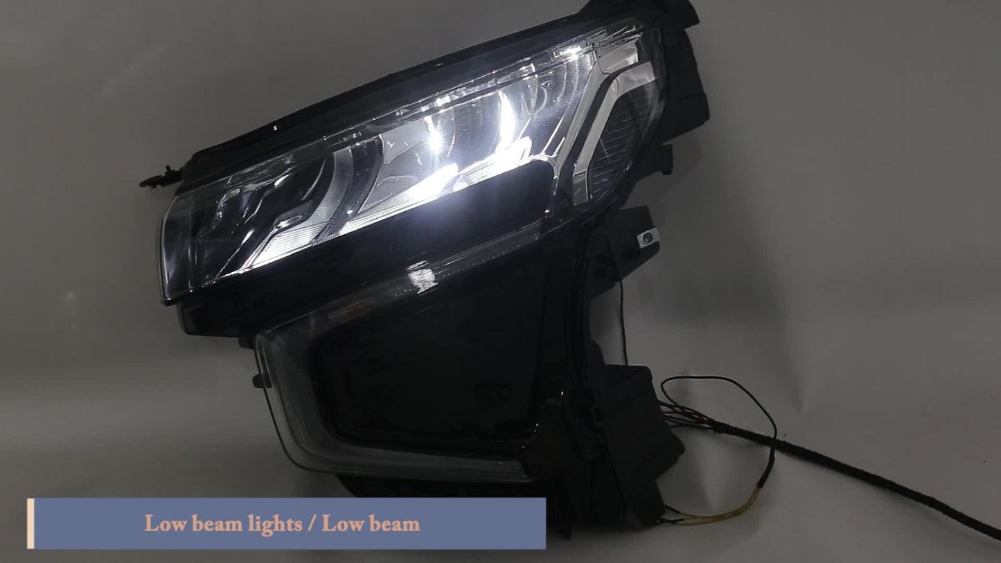 Suitable for 2021-2023 for Chevrolet Tahoe Suburban LED/halogen headlights for passengers 85123918