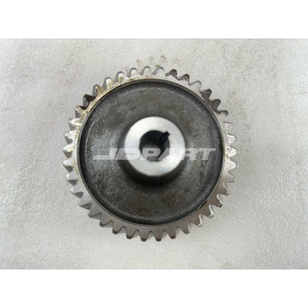 S4Q shaft idler gear is suitable for S4Q2 excavator engine parts.