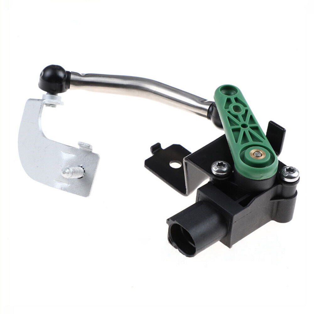 The left front of the headlight level sensor is applicable to 2010-2013 for Golf for Tiguan 12-18 CC and for Audi Q3. n