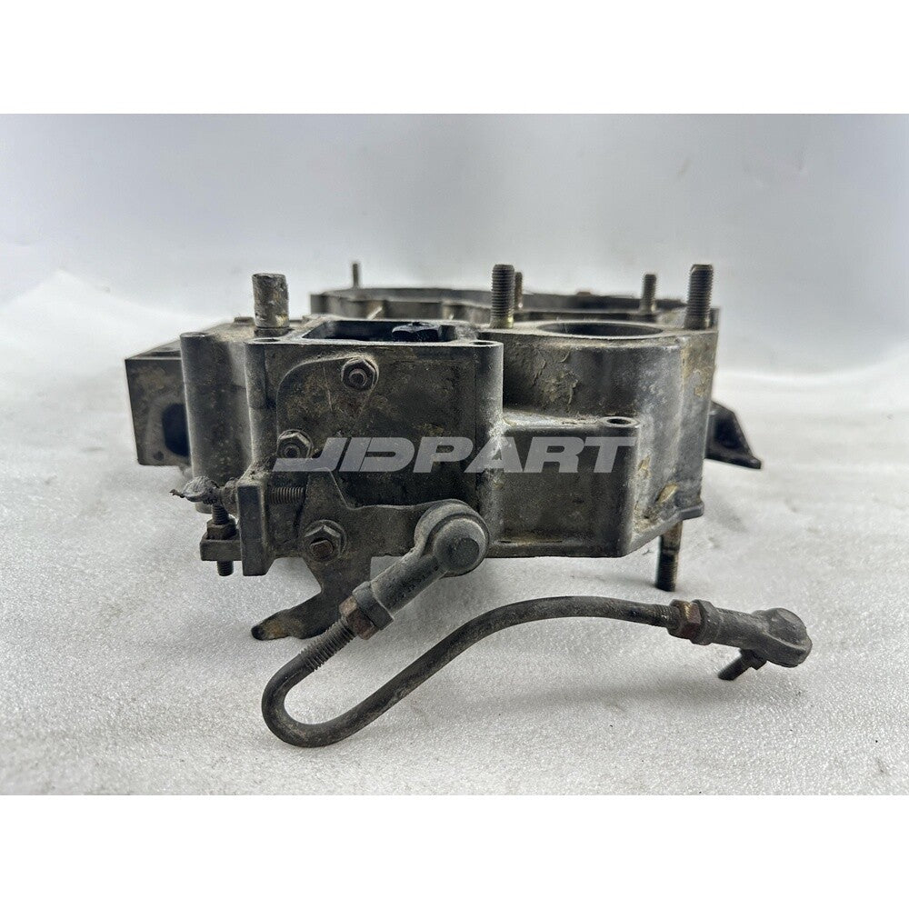 3KR1 timer cover is suitable for Isuzu engine spare parts.