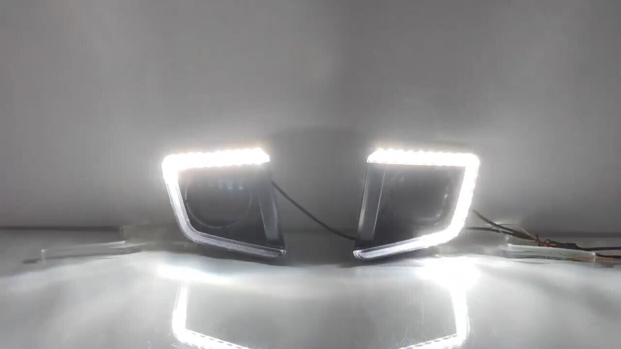Applicable to for Toyota Tendera 2014-2021 LED DRL daytime running lights with turn signals