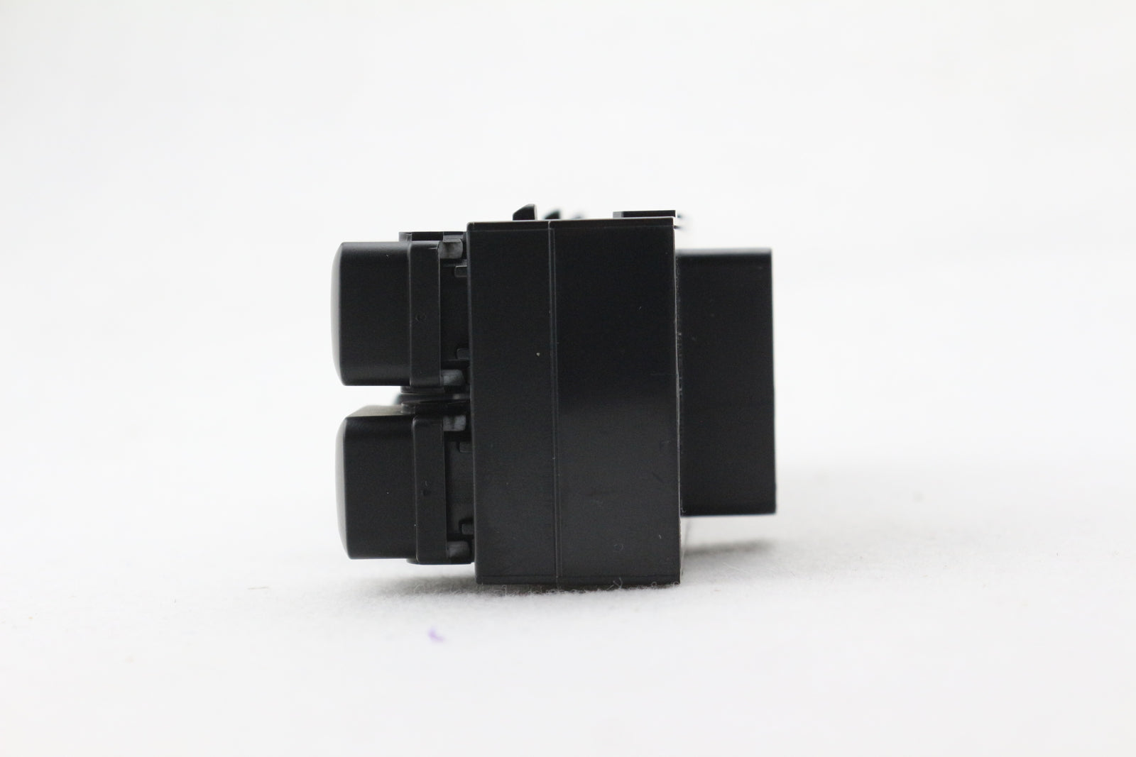 90 Heater hose adapter connector (1/2 inch NPT to 5/8 inch hose rod) 19019