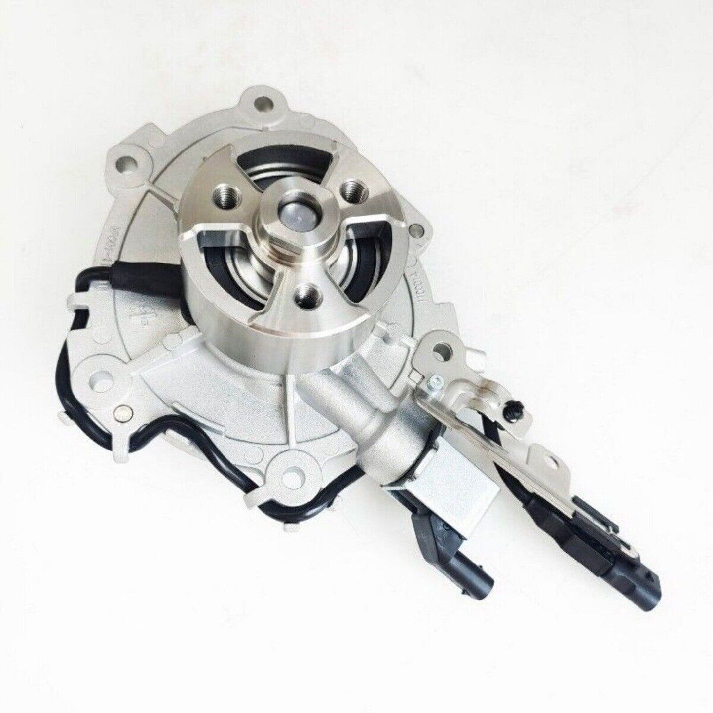 new water pump LR154597 suitable for Land Rover Range Evoque Sport Velar and for Jaguar for Defender .
