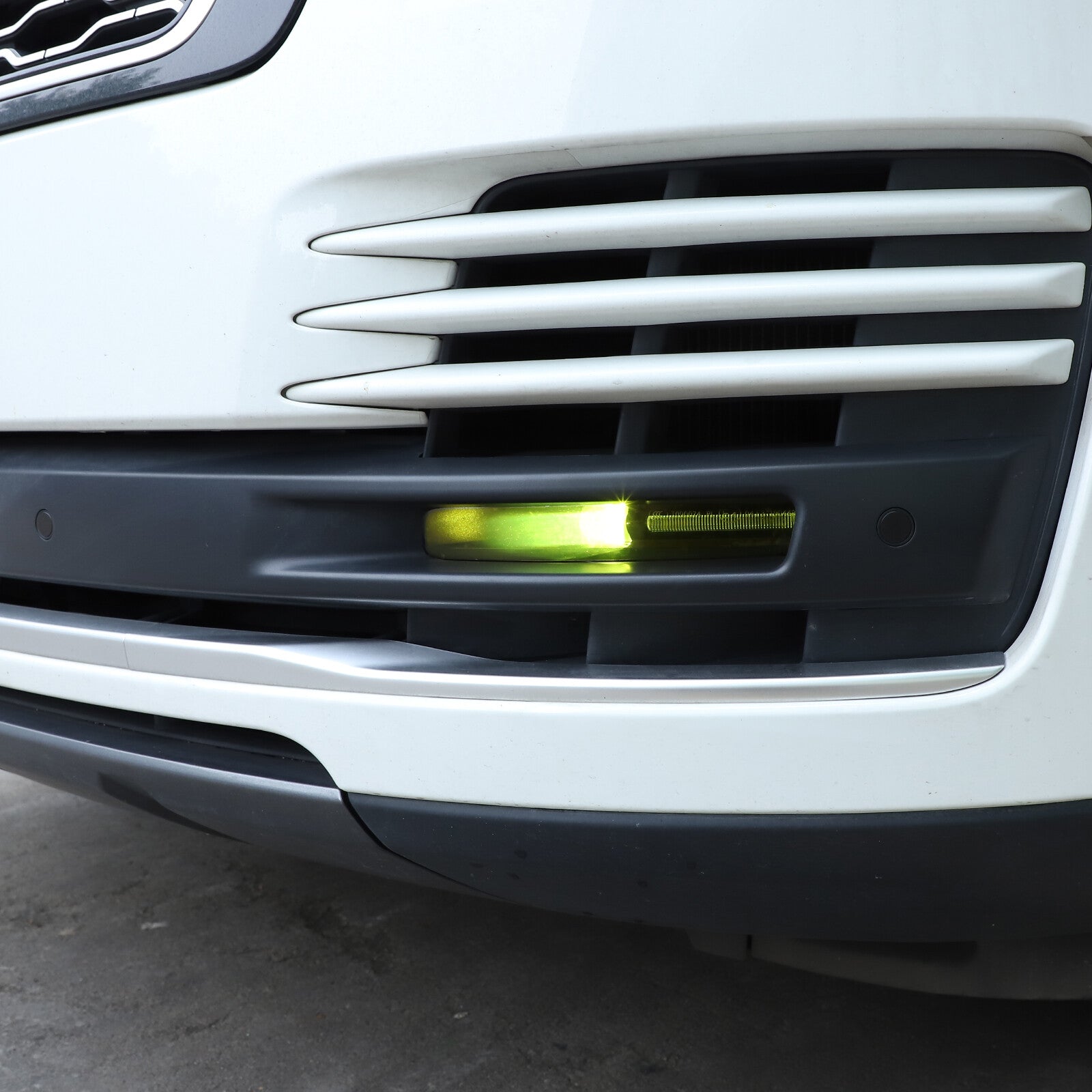 Yellow fog lights JDM front cover vinyl tone pre-cut for Range Rover Vogue 18+ Q