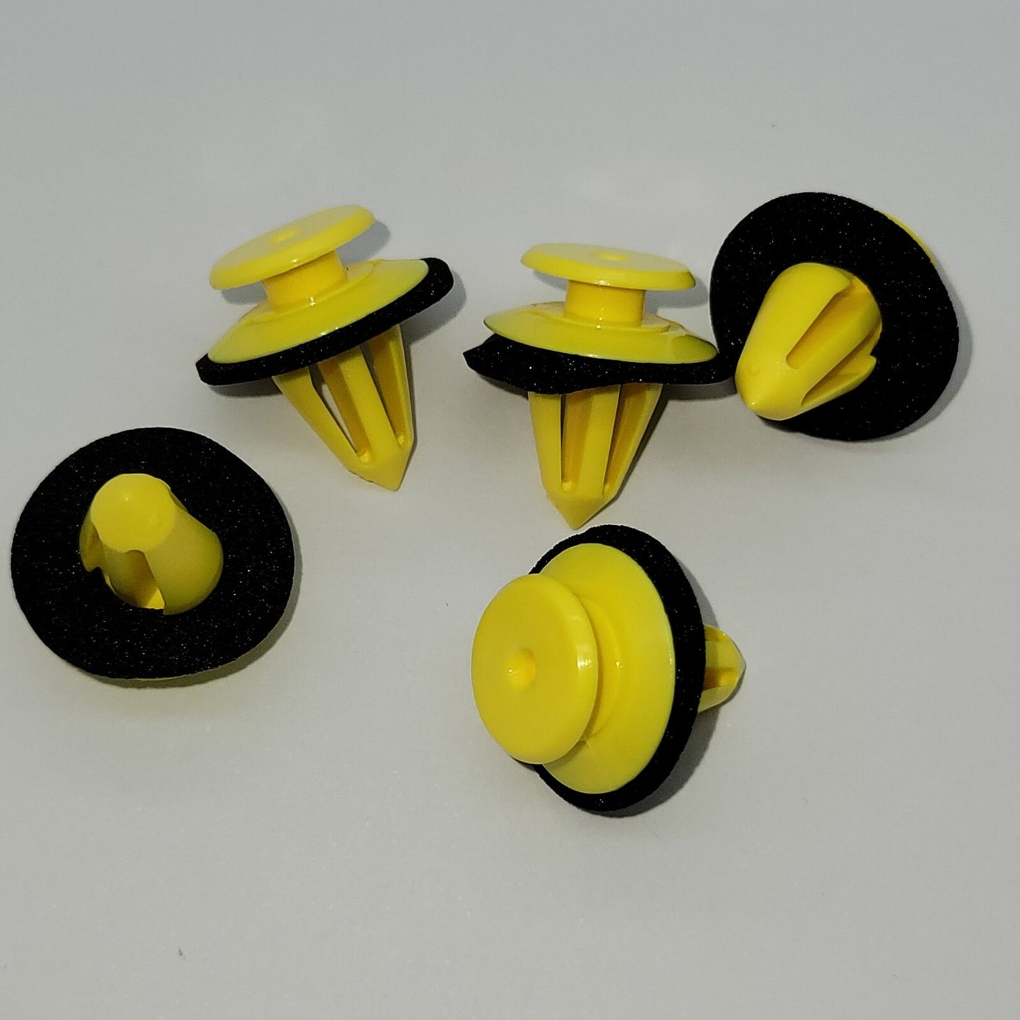 4x Pistons & Rings Assembly mast 21mm 82.51mm compatible with for VW GTI for Tiguan for AUDI A4 D