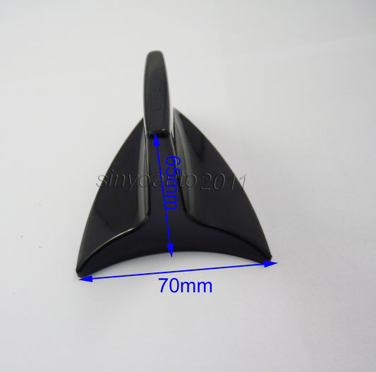 Brand new Shark Fin roof-mounted decorative antenna, universal for air use. Q