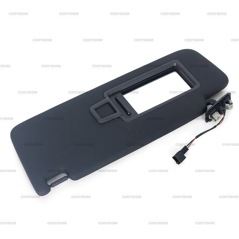 A pair of front sun visors with vanity mirrors suitable for Volkswagen for Golf 7 SportsVan for Jetta MK7