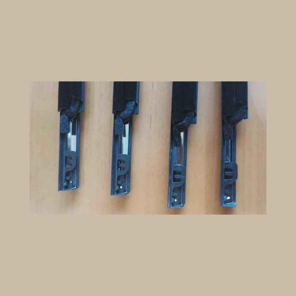 Rear Door Glass Pressure Strip Replace# ED8B25605AJ