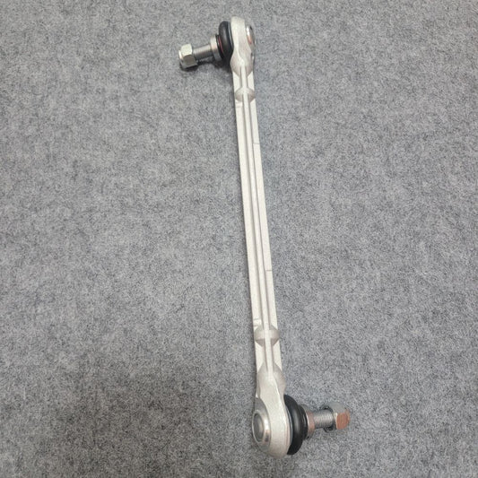 Front Sway pole end connection suitable for Mercedes e350 E400 E550 10-14 Q