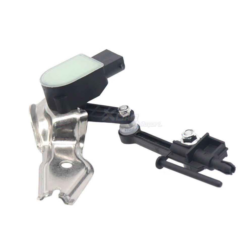 7L0616214C is a new right front light level sensor for Audi Q7 and Touareg. v