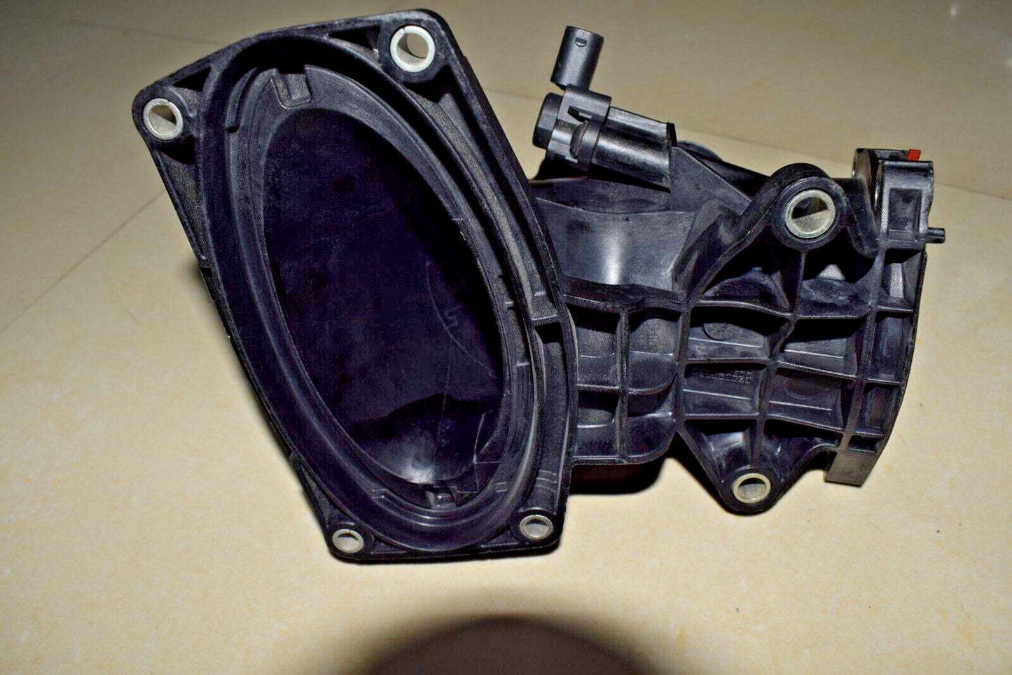 Charging air manifold with boost pressure sensor suitable for A6510900028- n