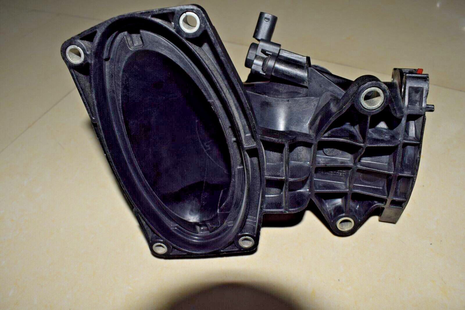 Charging air manifold with boost pressure sensor suitable for A6510900028- n