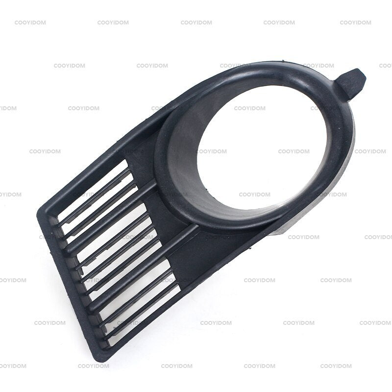 Black cover frame for the fog light grille on the left front bumper, suitable for Suzuki for Swift 2005 and 2006.
