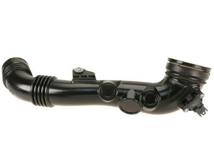 New intake hose, intercooler hose to throttle housing for E82, E90, 135i, 335i - n