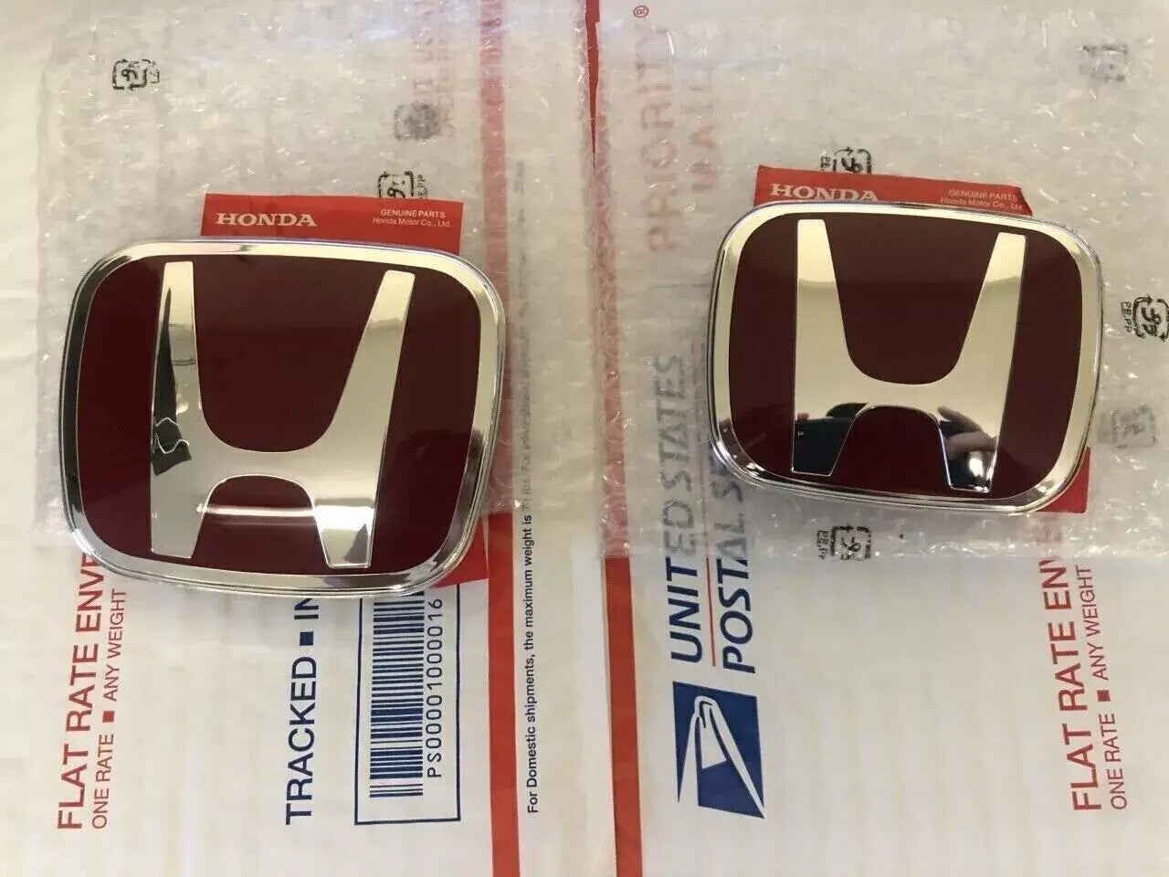 A set of 2 red H badges (front and back) for 2006-15 for CIVIC SEDAN EX LX SI