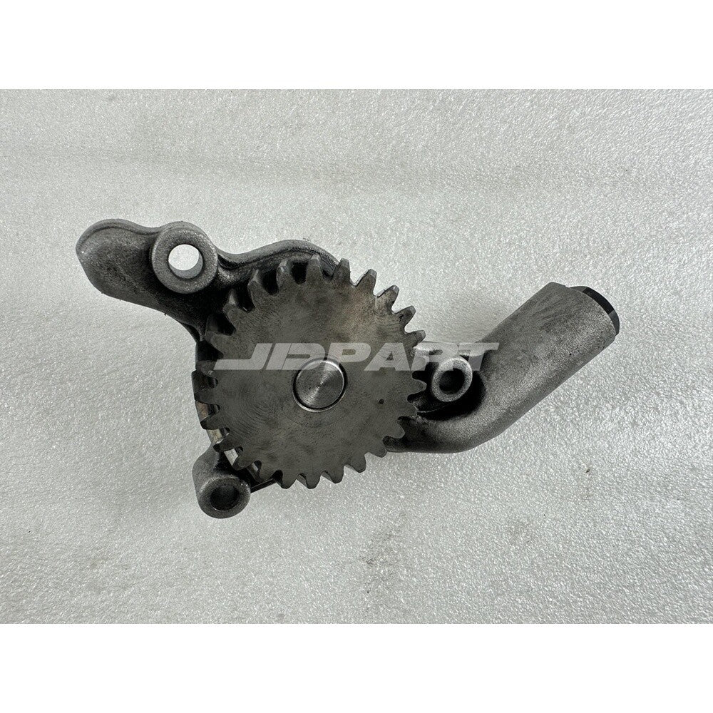3TNE68 oil pump 119660-32020 is suitable for engine parts.