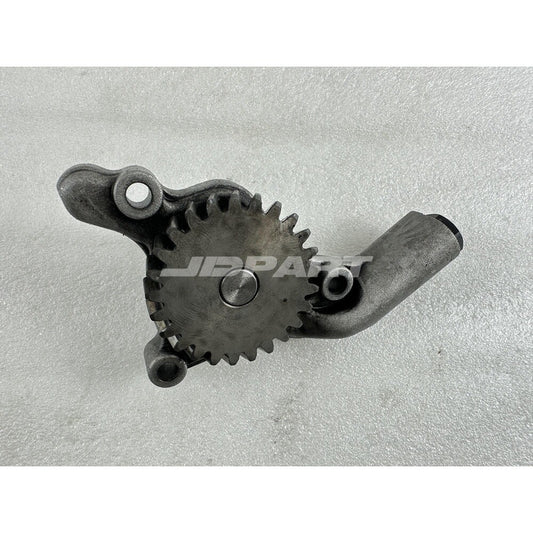 3TNE68 oil pump 119660-32020 is suitable for engine parts.