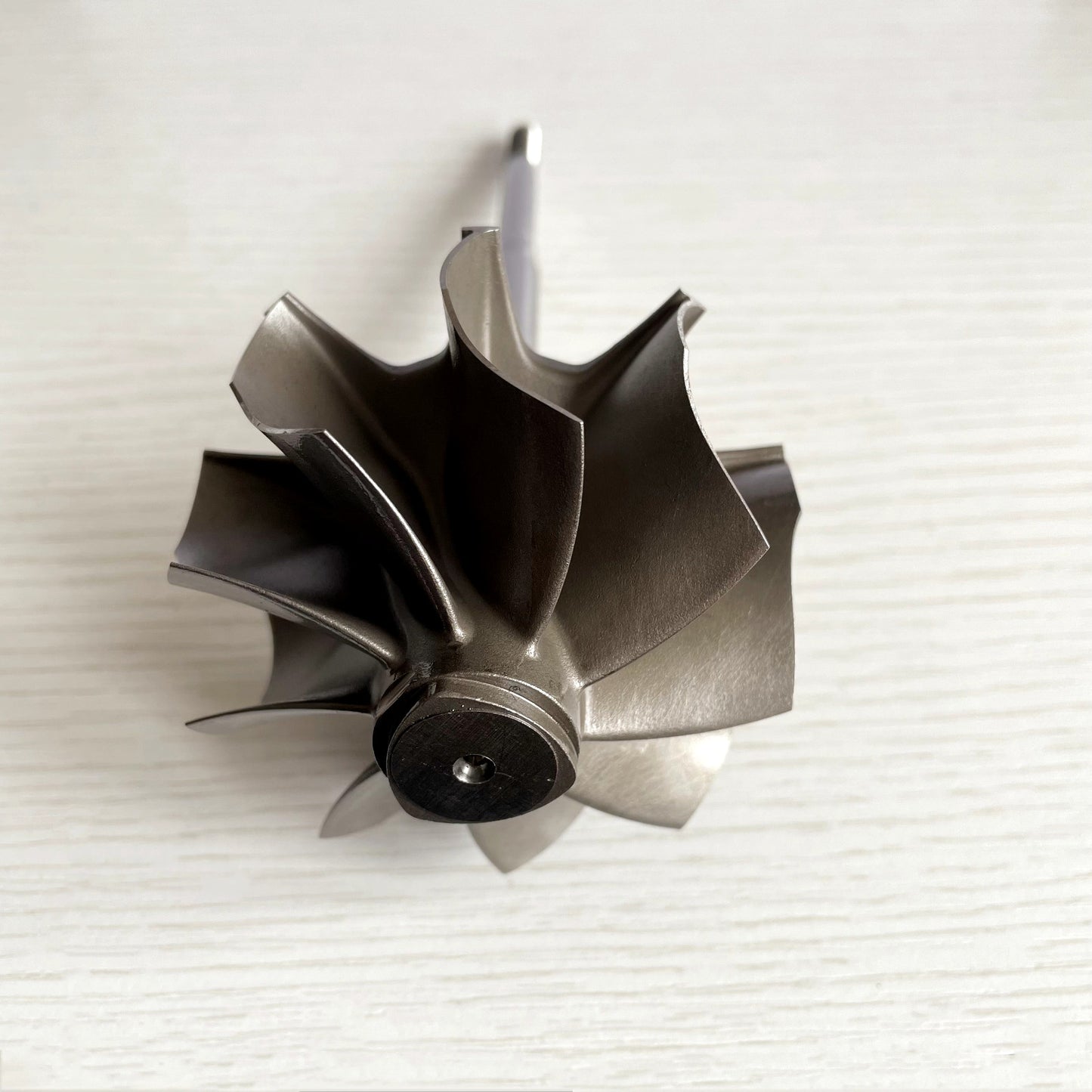 G40 70.57/77 mm 9-blade ball bearing turbine shaft/turbine wheel