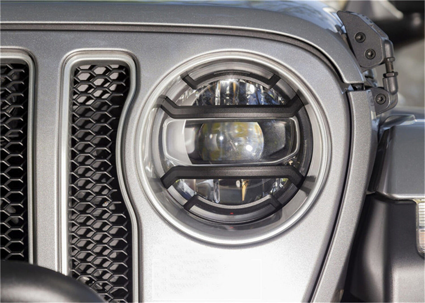 Headlight Bezels Cover Trim Matte Black for Jeep Gladiator JT 2020 2021 2022