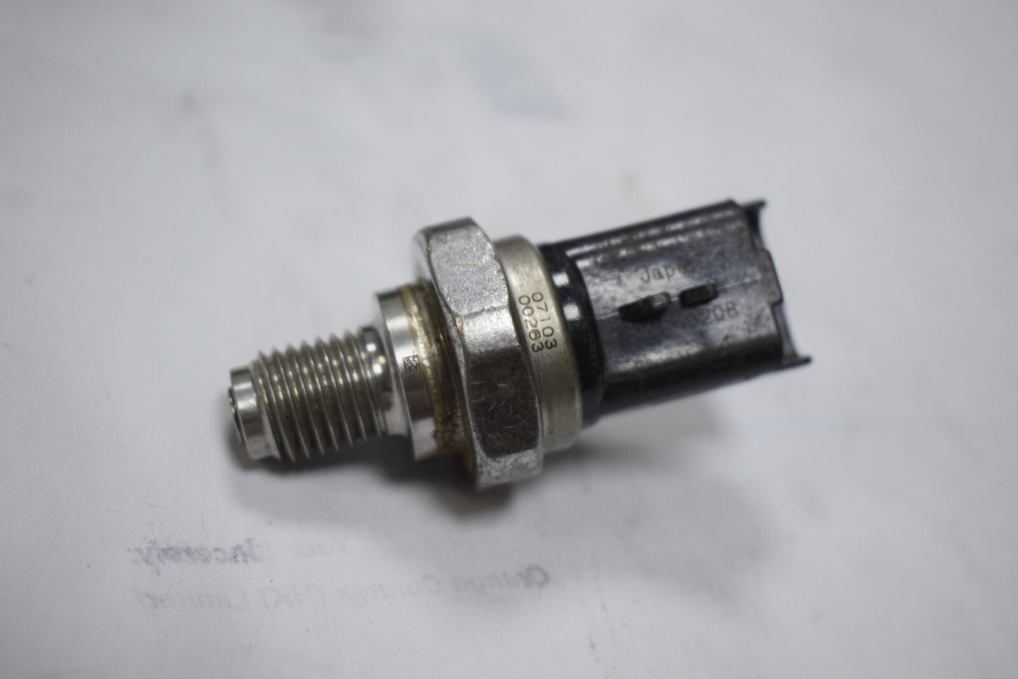 for CLIO LAGUNA SCENIC MEGANE FLUENCE 1.5 FUEL HIGH PRESSURE RAIL SENSOR n