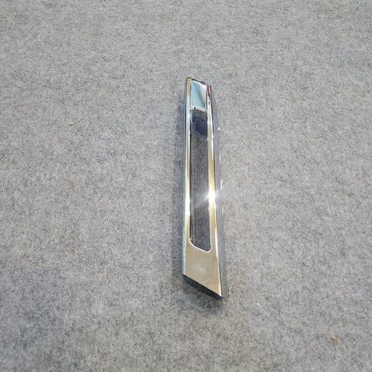 Daytime Running Light Bezel for Mercedes ML250 2015