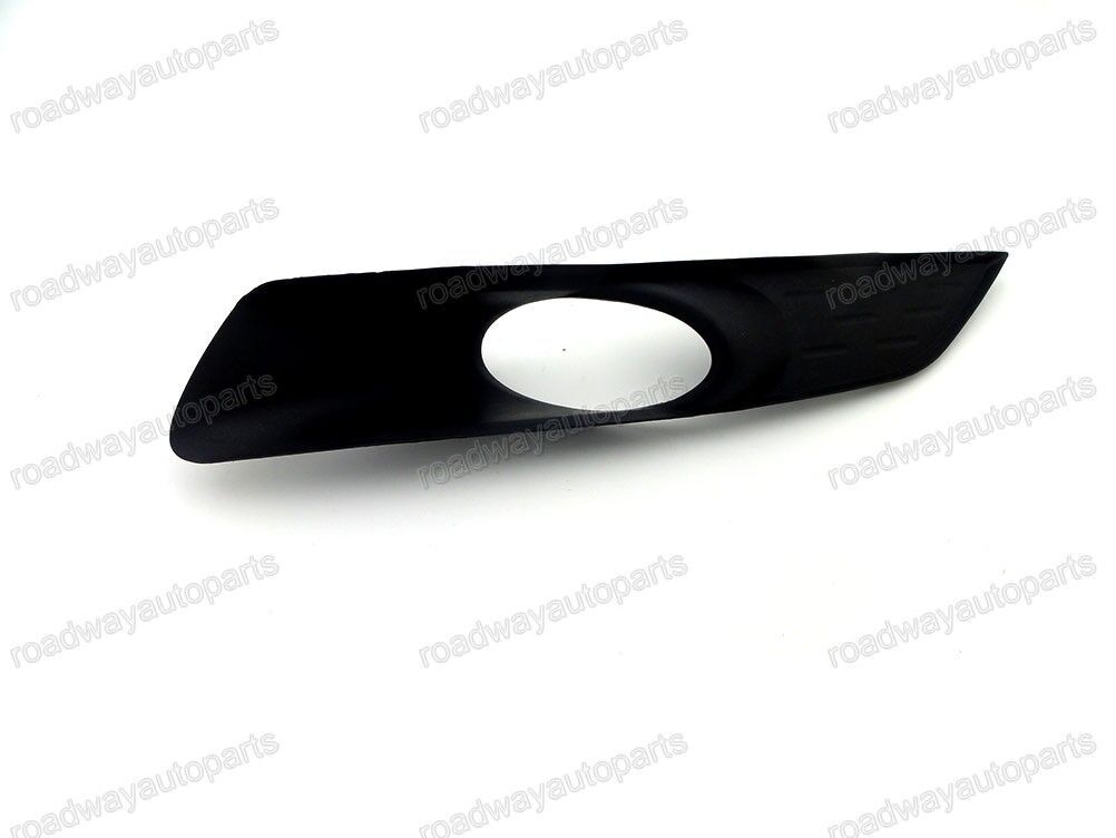 The left front fog light cover frame fits the for Honda Accord Crosstour 2010.
