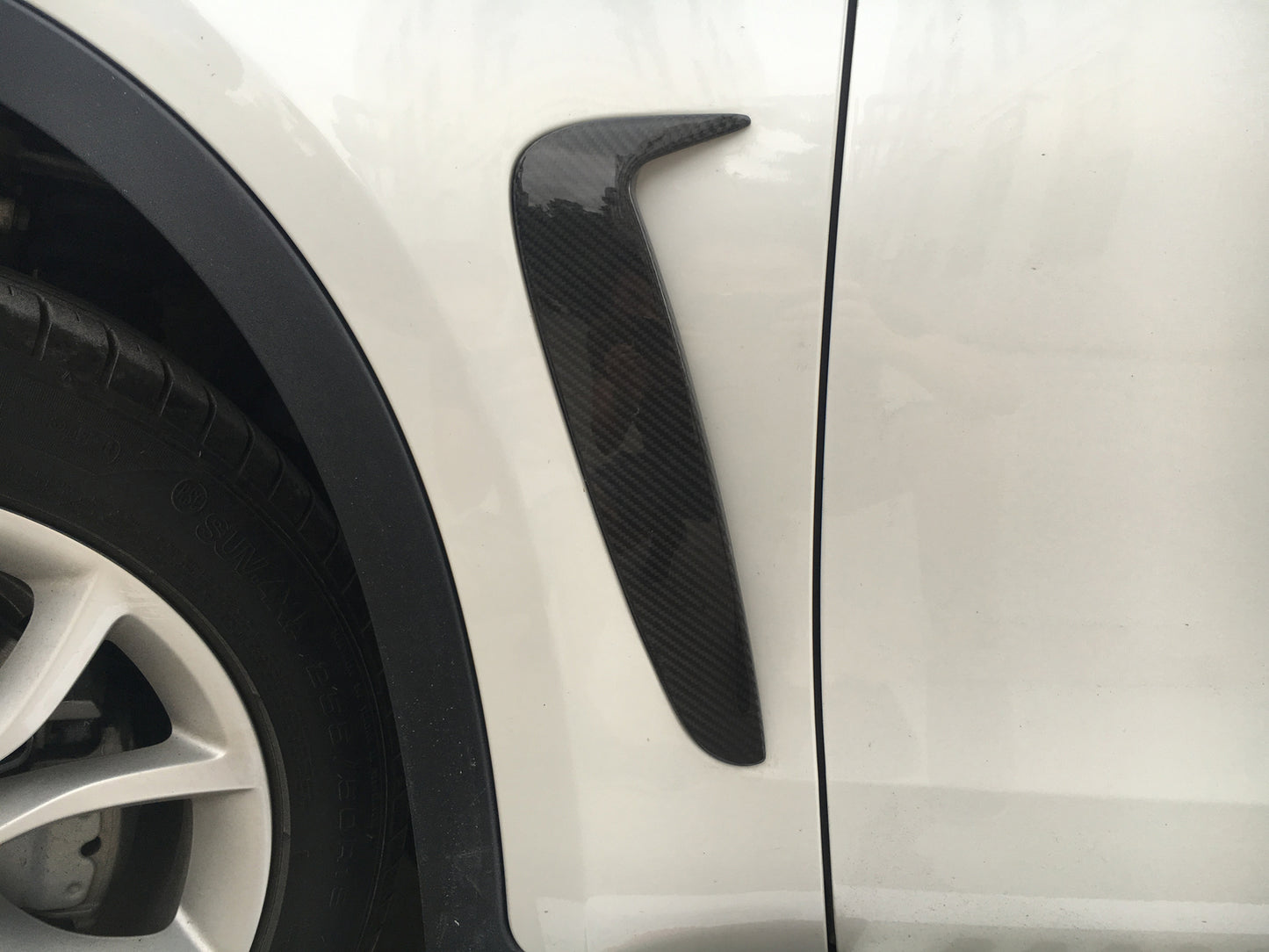 REAL CARBON Side Door Fender Air Vent Trims for BMW X6 F16 SUV Hatchback 2015-17