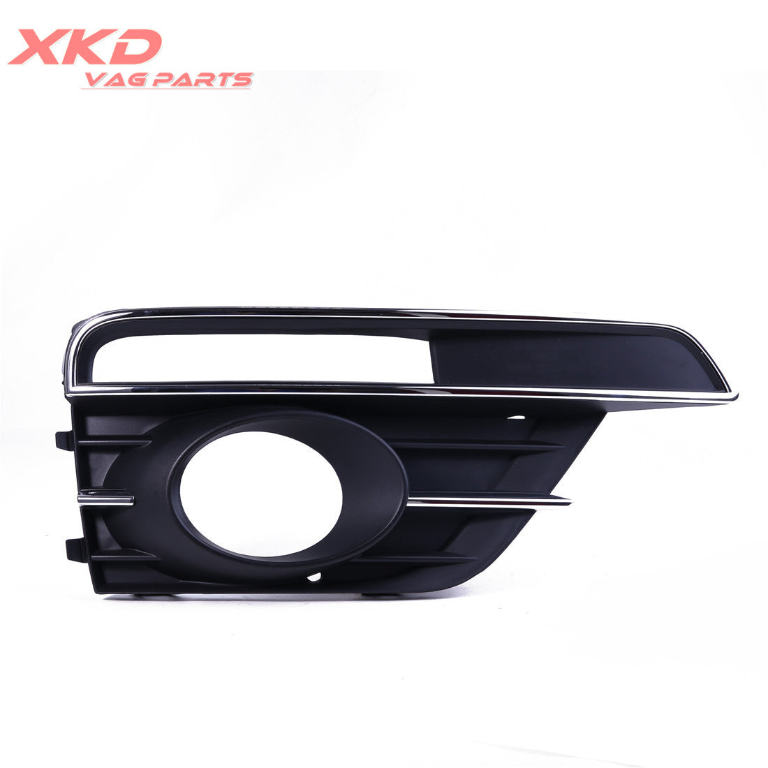 Right front chrome fog light grille is suitable for Volkswagen Beetle 2017/2018 5C5854662J