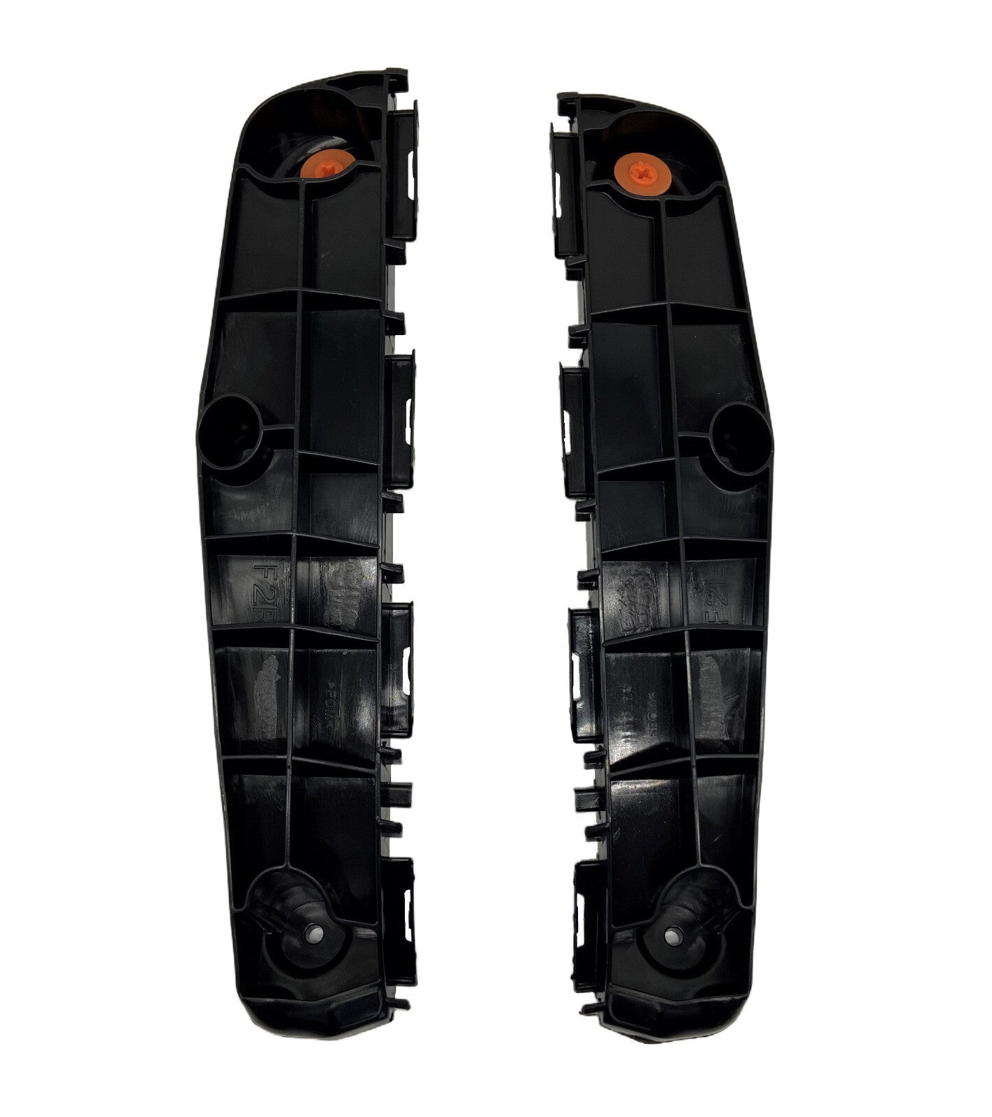 The 82 thermostat is suitable for 4TNV94, 4TNV98, 3TNV82, 3TNE82, and 3D82 engines. H
