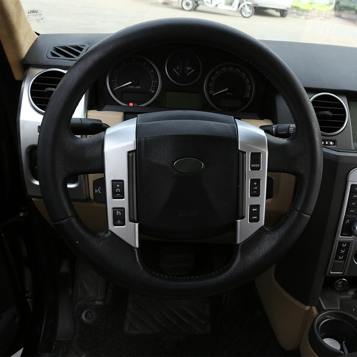 Steering wheel button cover trim for Land Rover for Range Rover Sport & Discovery 3- n