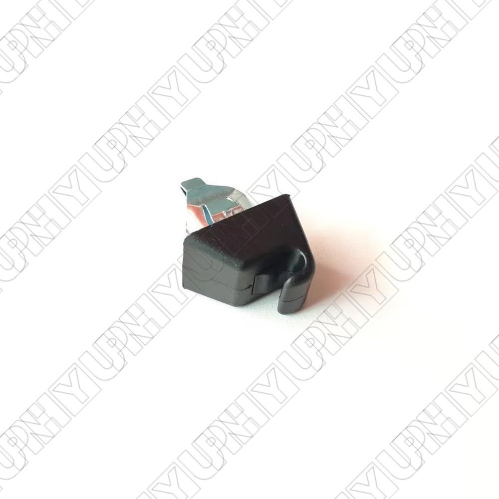 1× Sun Visor Holder Clip for Pontiac G8 2008-09 for Holden Commodore Statesman VE WM Q