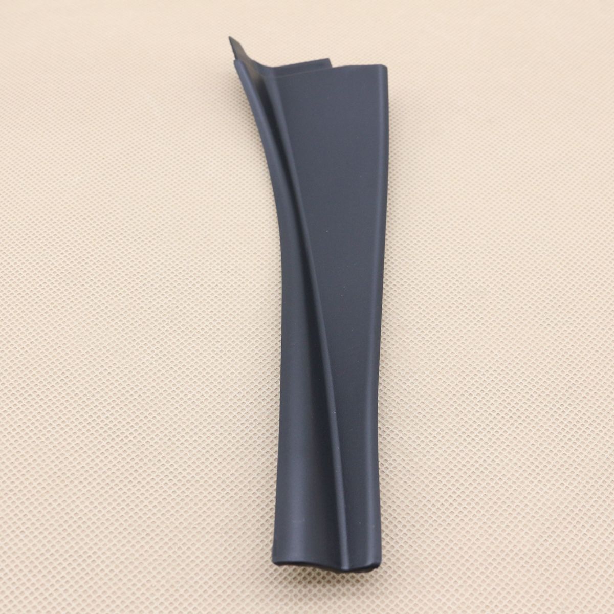Suitable for 08-15 for Nissan Qashqai J10 right front hood side cover extension trim