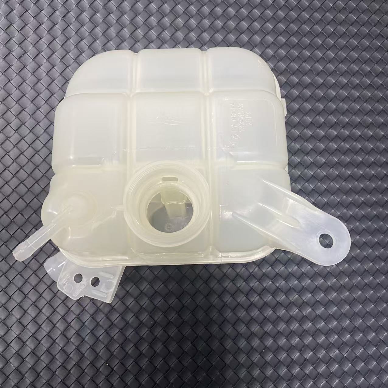 Engine Coolant Reservoir for Buick Envision 2016-2020 Q