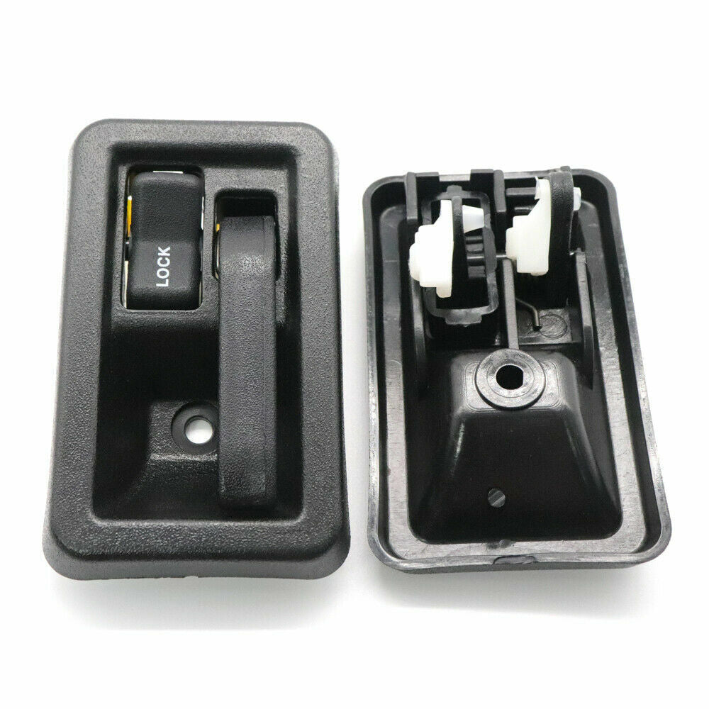 A pair of left and right interior door handles for Jeep YJ/TJ models from 1987 to 2004. v