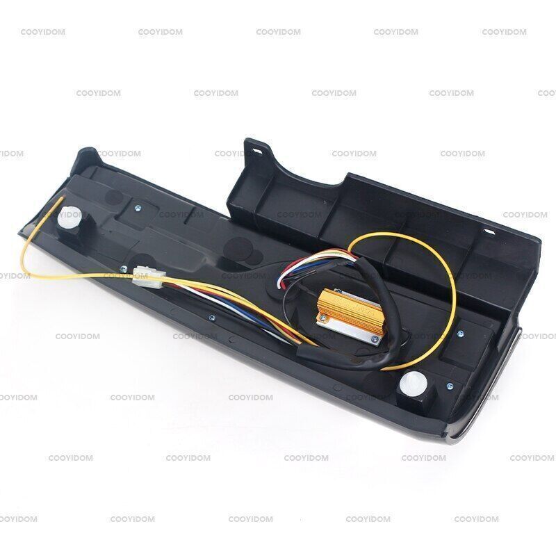 Left and right taillights and rear brake lights are compatible with the for SUZUKI for JIMNY SN413 hardtop (1998-2017).